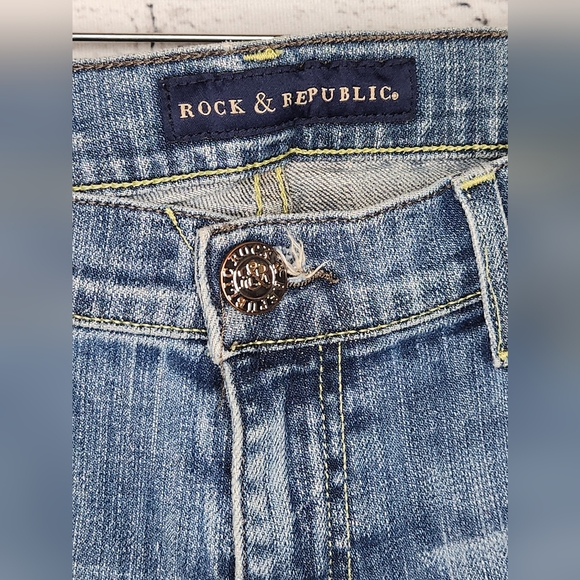 Rock and Republic Boot Cut Low Rise‎ Jeans Size 31 - Picture 2 of 10
